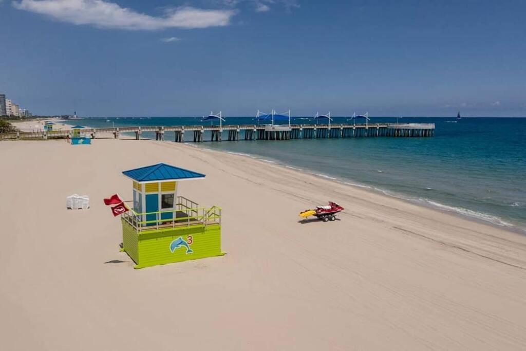 Beachway Per Ankh Pompano Beach Ngoại thất bức ảnh