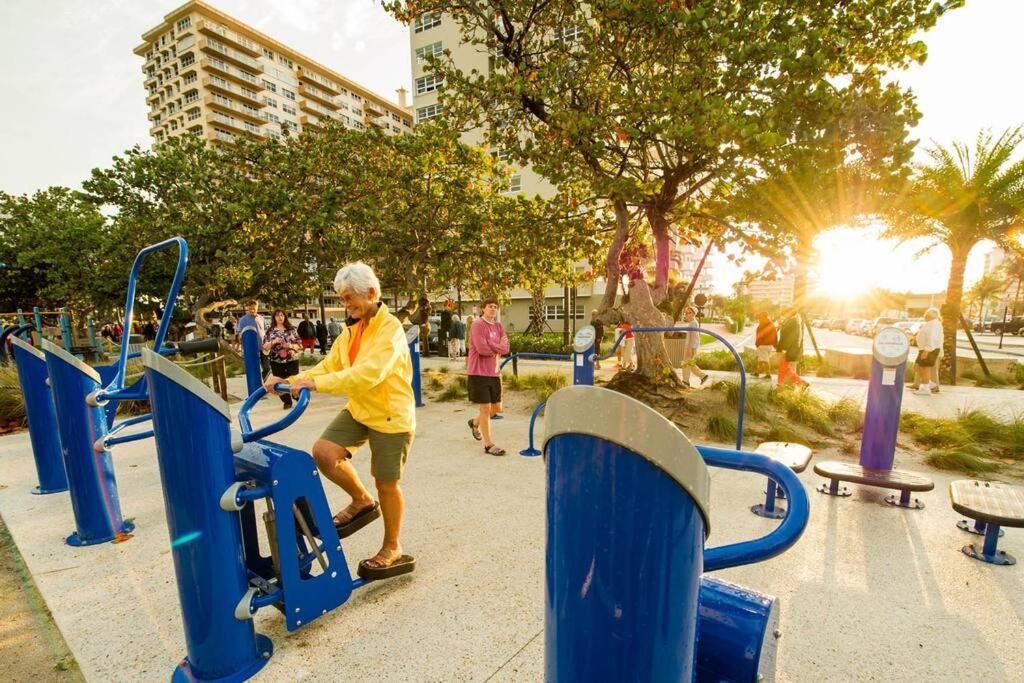 Beachway Per Ankh Pompano Beach Ngoại thất bức ảnh