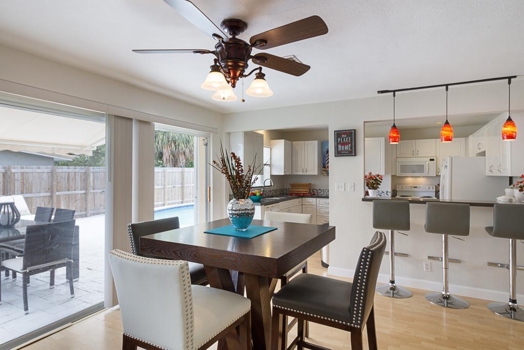 Beachway Per Ankh Pompano Beach Ngoại thất bức ảnh