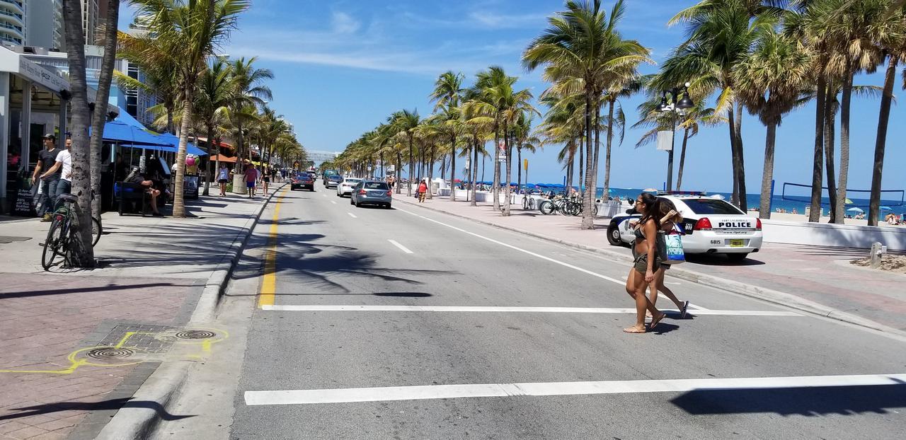 Beachway Per Ankh Pompano Beach Ngoại thất bức ảnh